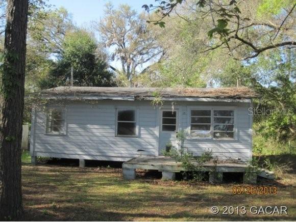 25718 NW 4th Ave., Newberry, FL 32669