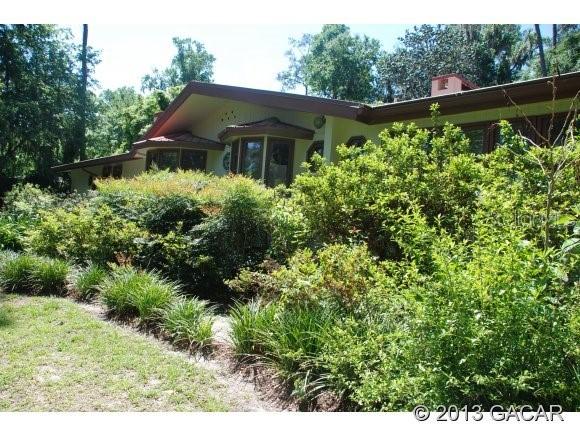 621 SW 26th Pl., Gainesville, FL 32601