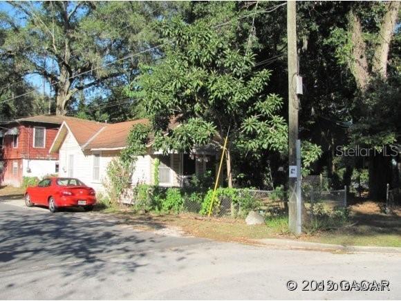 730 NE 10th Ave., Gainesville, FL 32601