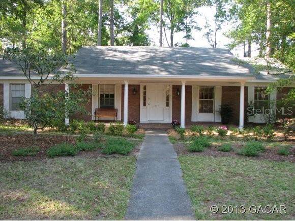 2915 NW 14th Place Pl., Gainesville, FL 32605
