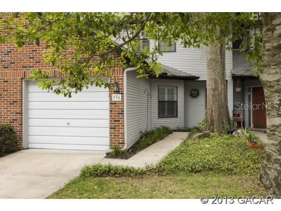 936 NW 42nd Ter., Gainesville, FL 32605