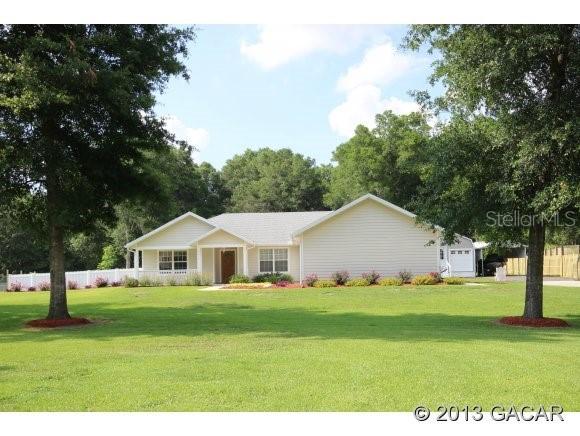 24512 NW 30th Place Pl., Newberry, FL 32669