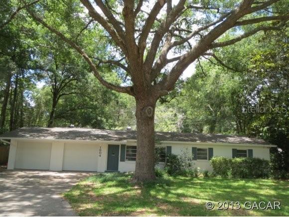 1804 NW 38th Ter., Gainesville, FL 32605