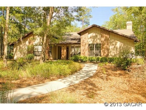 825 NW 45th Ter., Gainesville, FL 32605