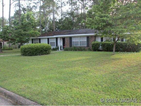 6736 NW 33rd St, Gainesville, FL 32653