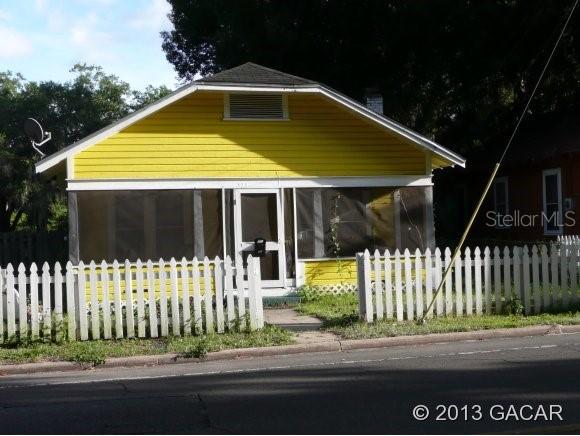 923 SE 4th Ave., Gainesville, FL 32601