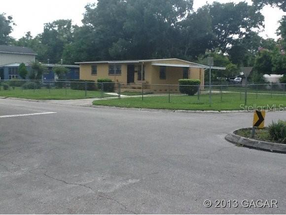 914 NE 23rd St., Gainesville, FL 32641
