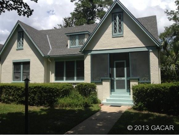 424 NE 8th Ave., Gainesville, FL 32601