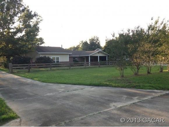 15544 NW 25th Ter., Gainesville, FL 32609