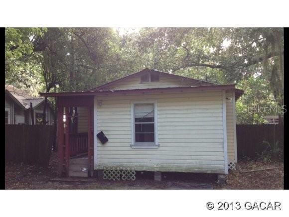 306 NW 8th St., Gainesville, FL 32601