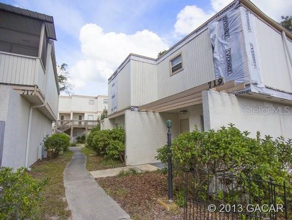719 SW 75th St. #103, Gainesville, FL 32607