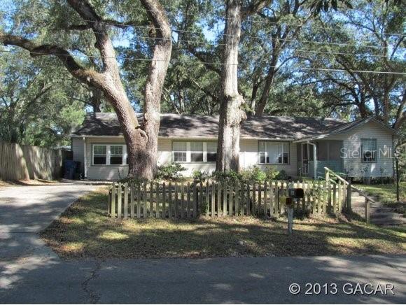 830 NW 3rd Ave., High Springs, FL 32643