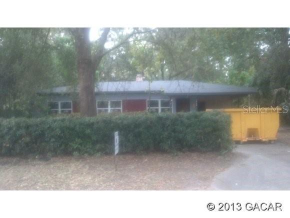 1045 NE 15th Pl., Gainesville, FL 32609