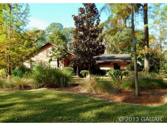 4 SW 99th Ter., Gainesville, FL 32607