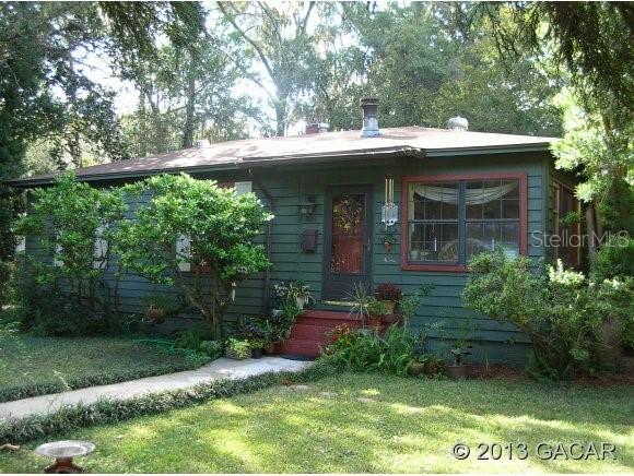 1014 NE 9th St., Gainesville, FL 32601