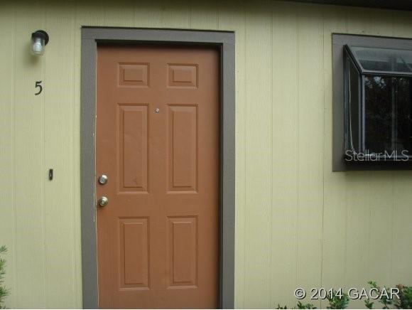 2300 SW 43 St. #E-5, Gainesville, FL 32607