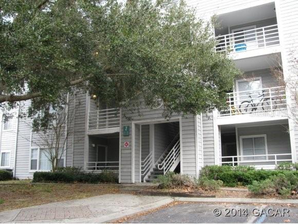 2601 SW Archer Rd. #J-13, Gainesville, FL 32608