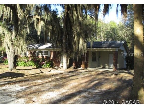 108 Sally St., Hawthorne, FL 32640