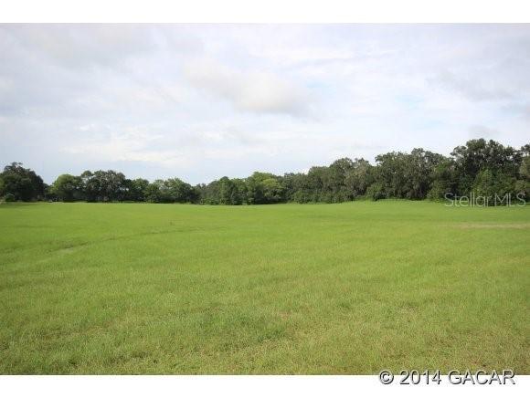 5162 SW 215th Ter., Newberry, FL 32669