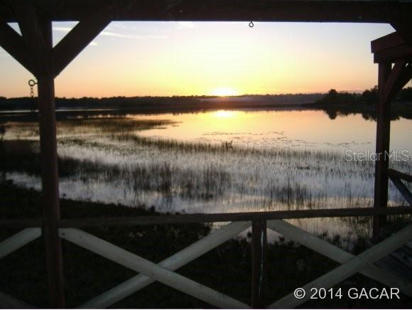 200 Lake Ray Rd., Hawthorne, FL 32640