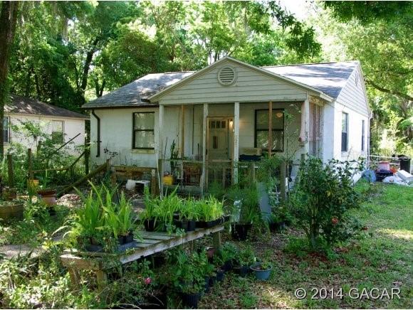 825 NW 19th Ave., Gainesville, FL 32609