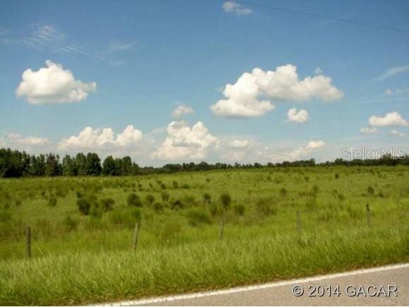 320 NW Highway, Micanopy, FL 32667