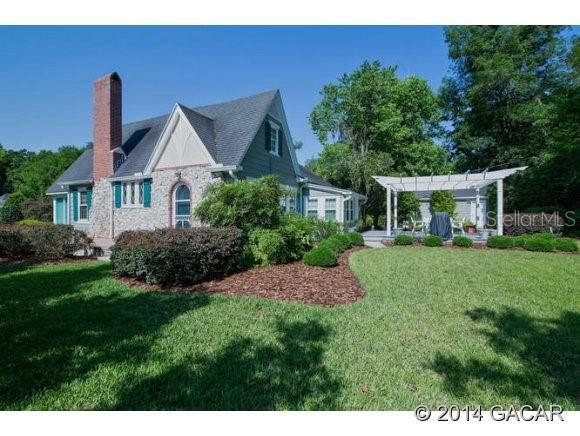 4308 NW 10th Place Pl., Gainesville, FL 32605