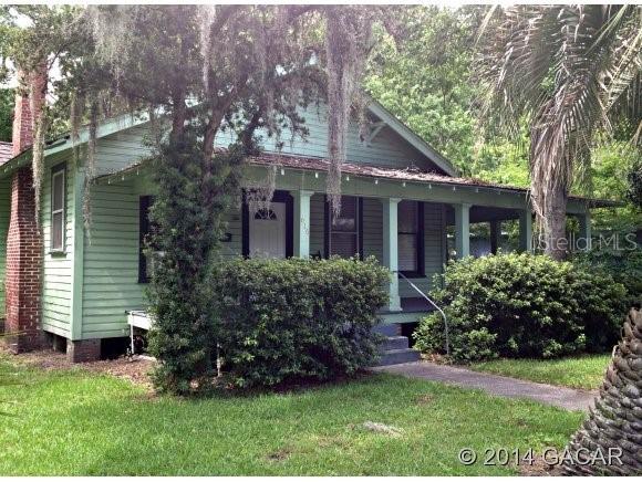 916 NW 16th Ave., Gainesville, FL 32601