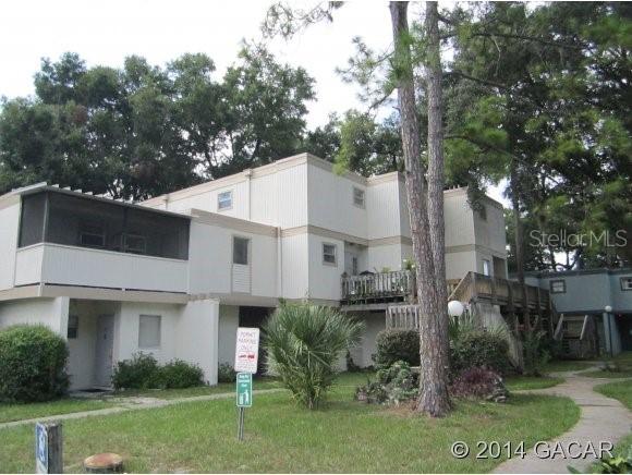 713 SW 75th St., Gainesville, FL 32607