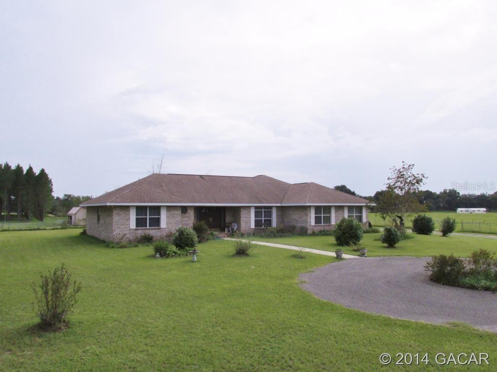8899 SE 85th St., Newberry, FL 32669