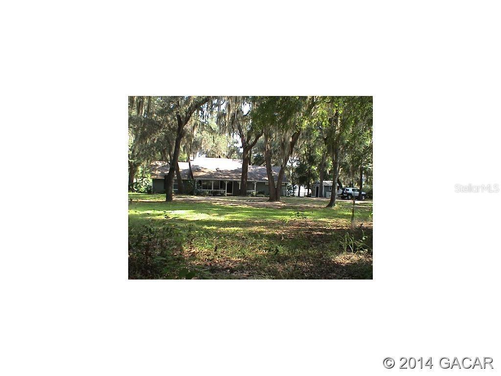 195 Ashley Lake Dr., Melrose, FL 32666