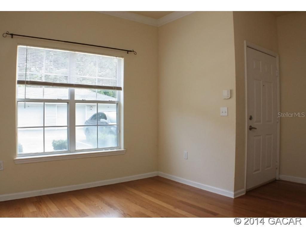 4833 NW 46th Pl. #101, Gainesville, FL 32606