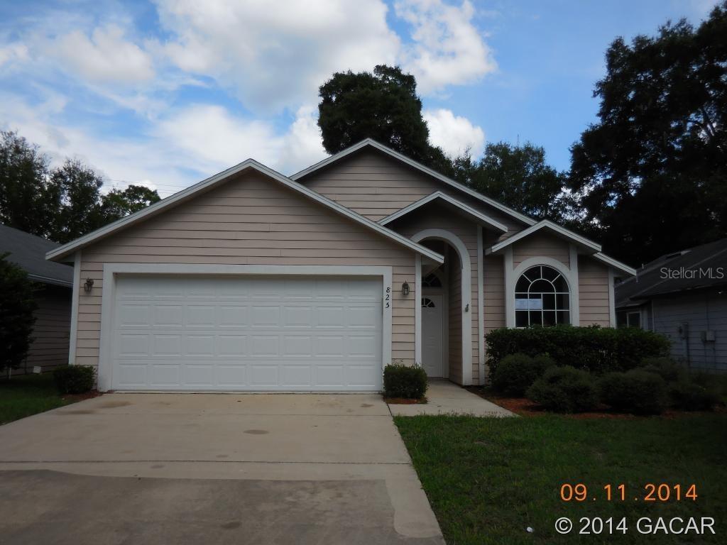 825 SW 75th Way, Gainesville, FL 32607