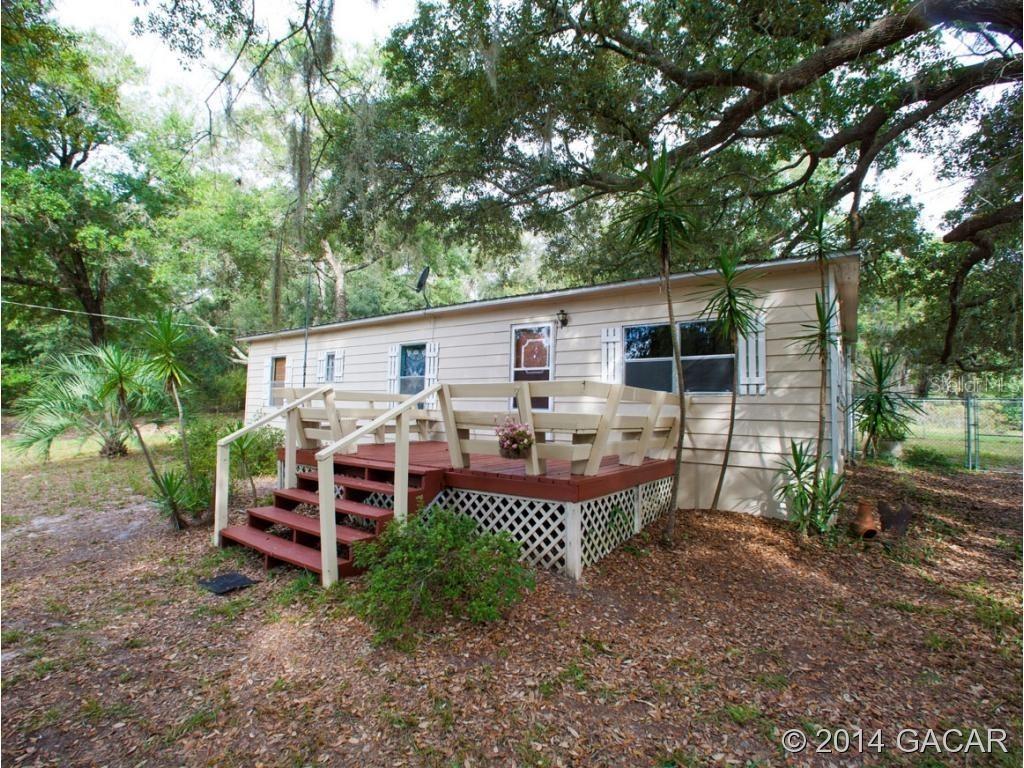 118 Millcreek Dr., Melrose, FL 32666