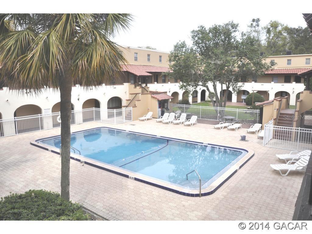 914 SW 8th Ave. #9, Gainesville, FL 32601