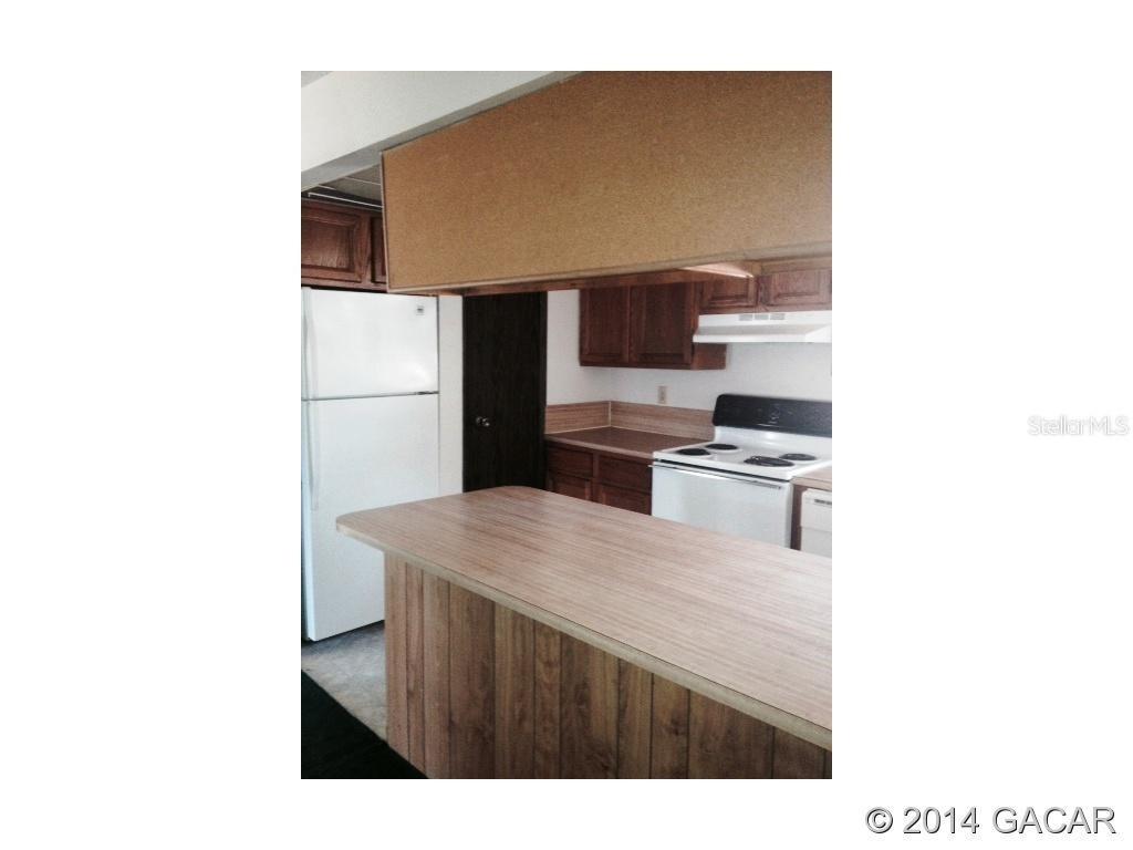 2811 SW Archer Rd. #Y-22, Gainesville, FL 32608
