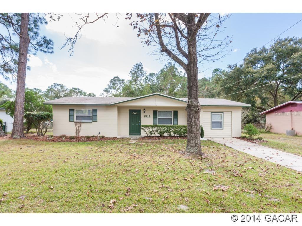 1319 NE 37th Pl., Gainesville, FL 32609