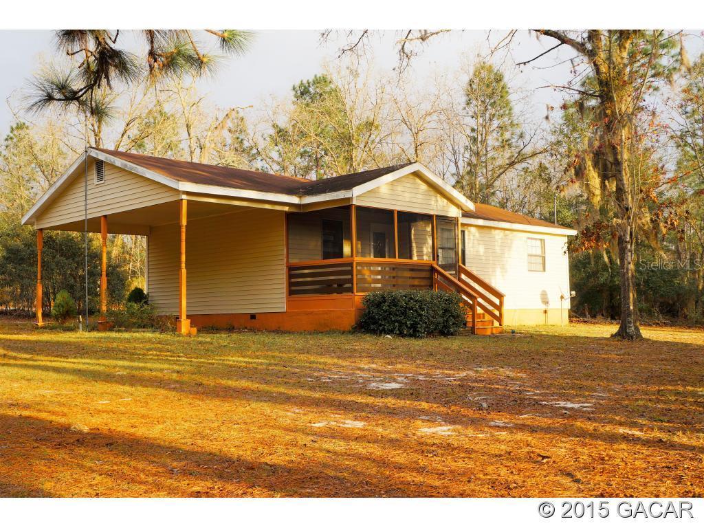 106 Susan Rd., Hawthorne, FL 32640