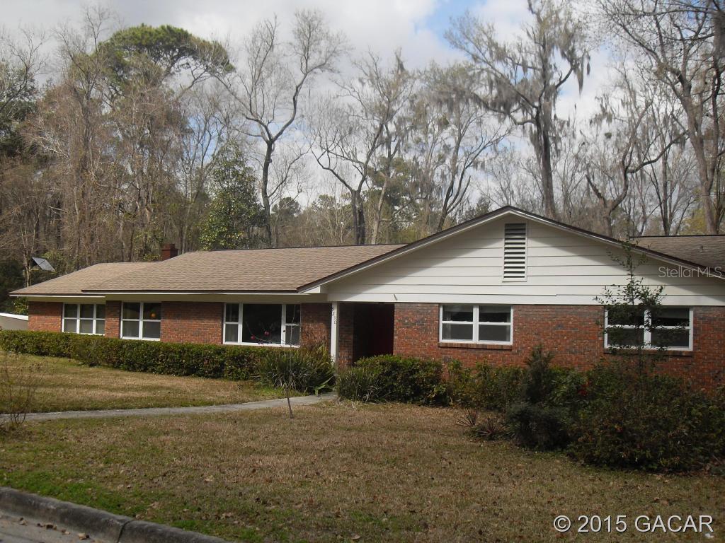 9230 NW 10th Pl., Gainesville, FL 32606