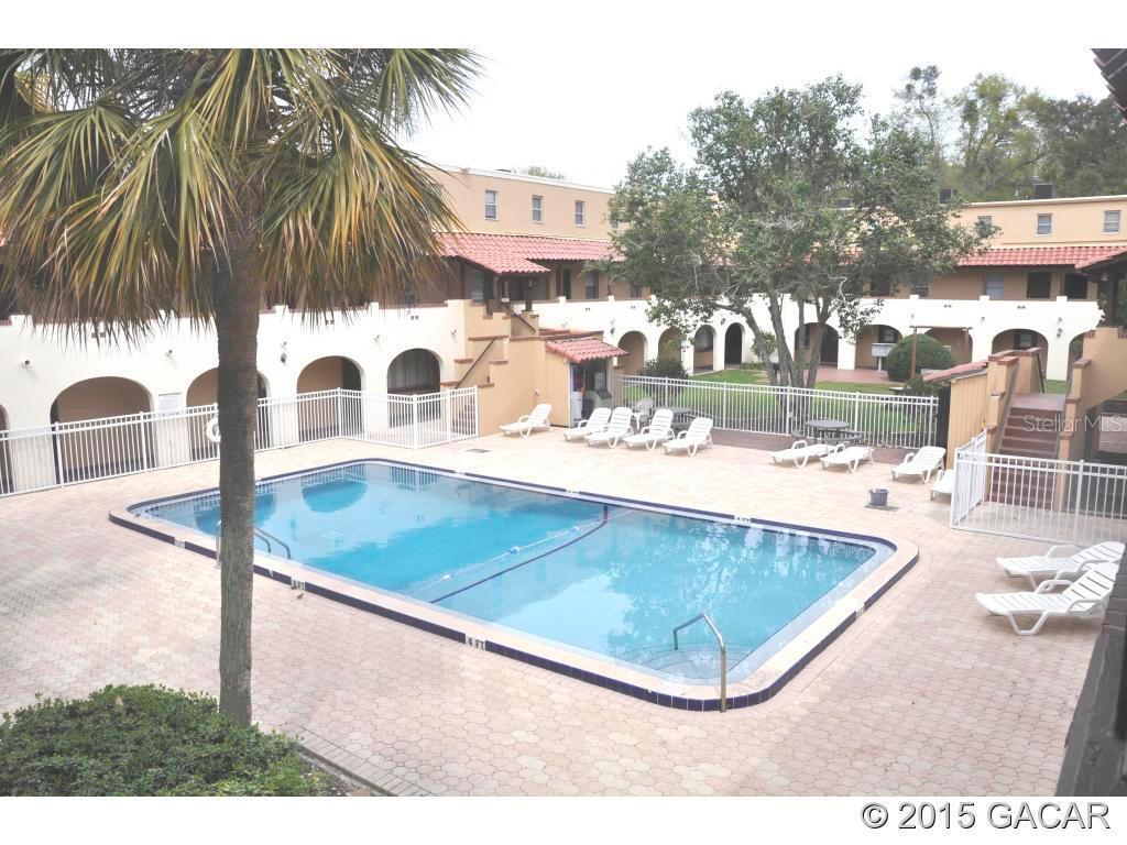 914 SW 8th Ave. #17, Gainesville, FL 32601