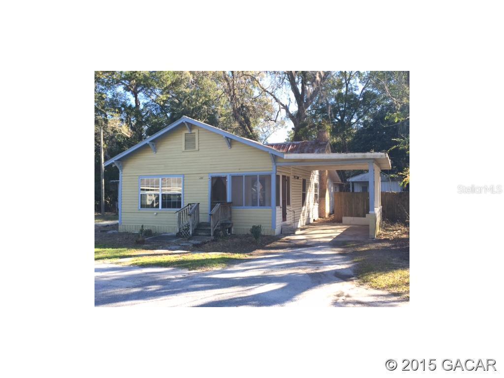 131 NE 2nd St., Williston, FL 32696