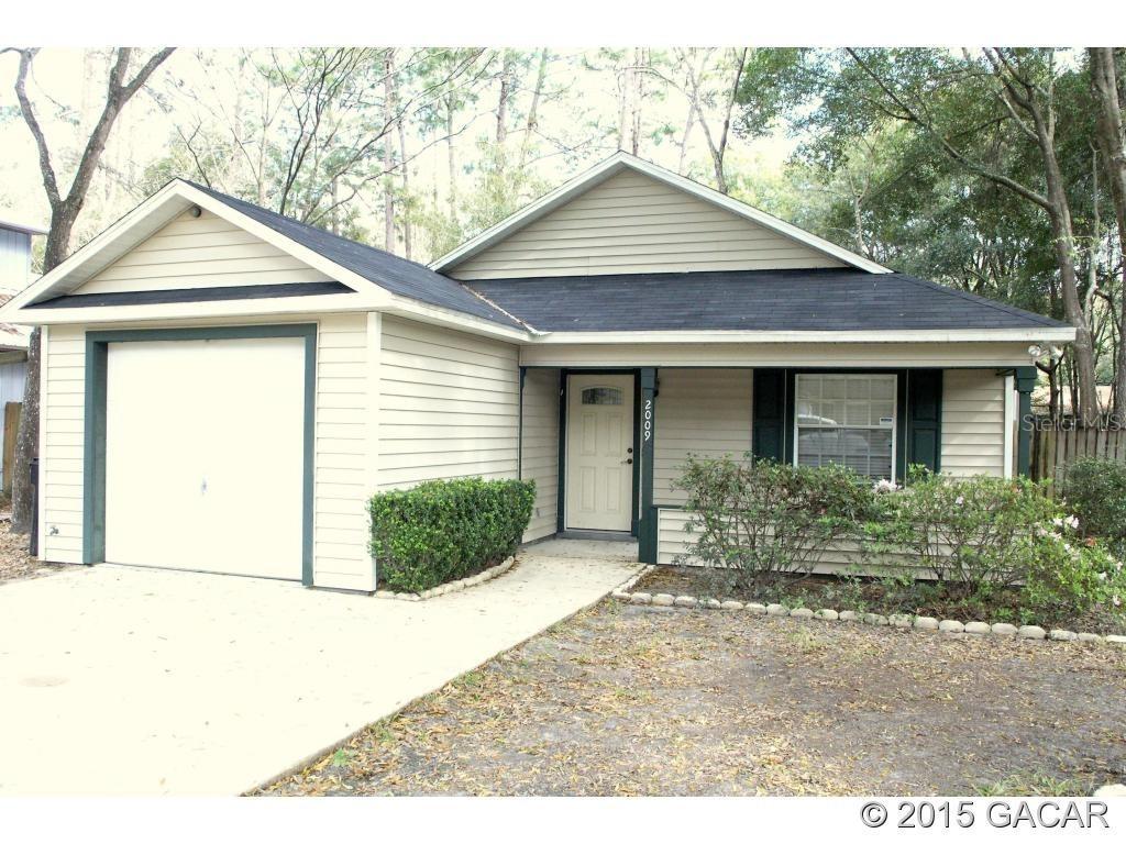 2009 SW 72nd St., Gainesville, FL 32607