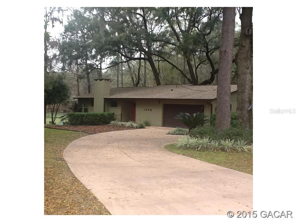 1906 NW 57th Ter., Gainesville, FL 32605