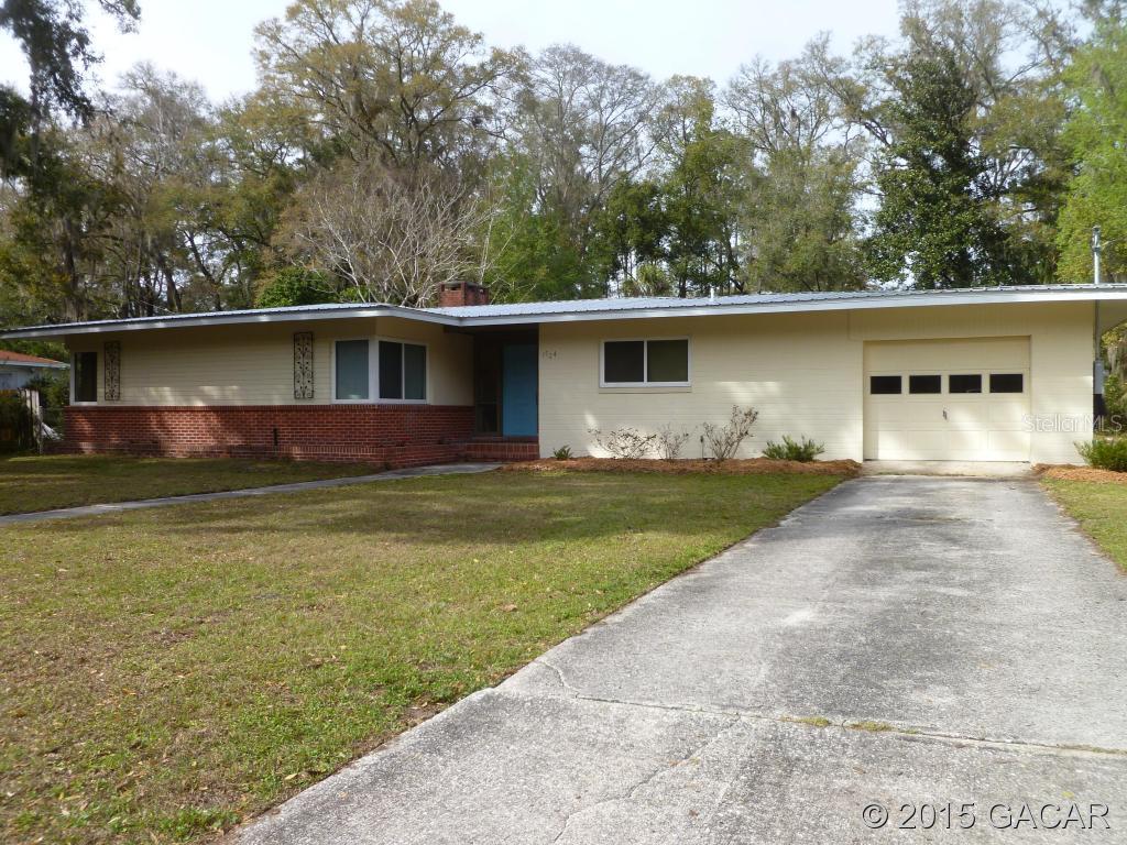 1524 NW 14th Ave., Gainesville, FL 32605