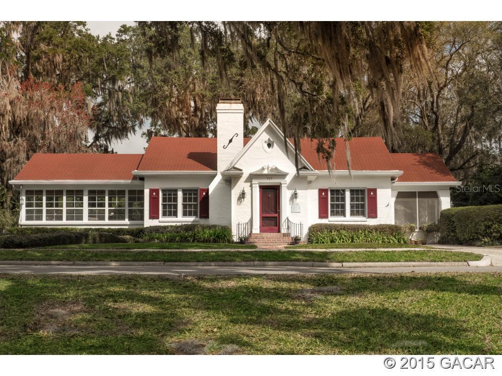 717 NE Boulevard Blvd., Gainesville, FL 99999