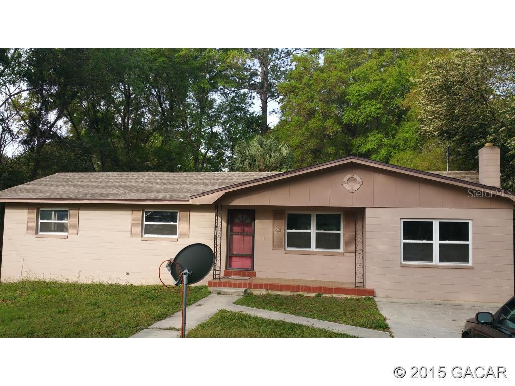 210 NE 3rd St., Williston, FL 32696