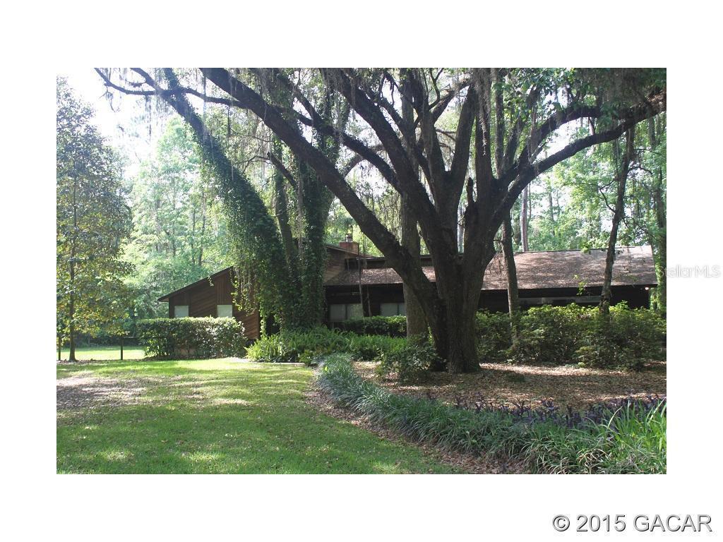 10218 SW 15th Pl., Gainesville, FL 32607