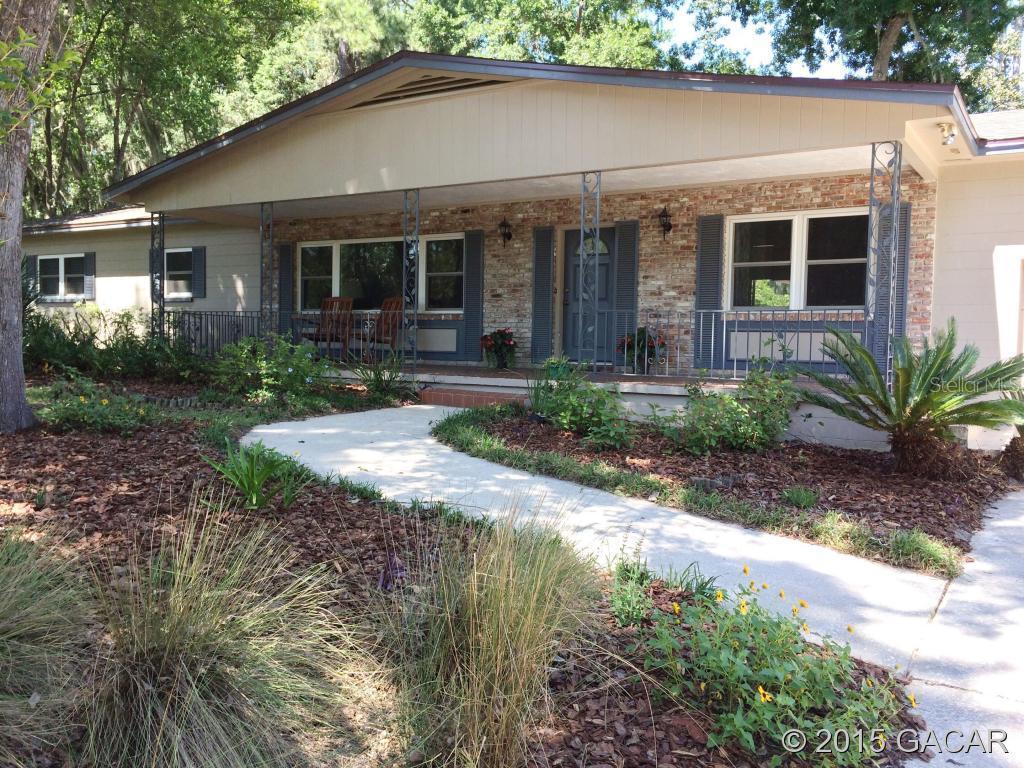 2046 NW 18th Ln., Gainesville, FL 32605