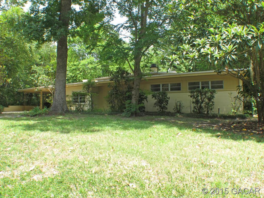 937 NW 40th Ter., Gainesville, FL 32605