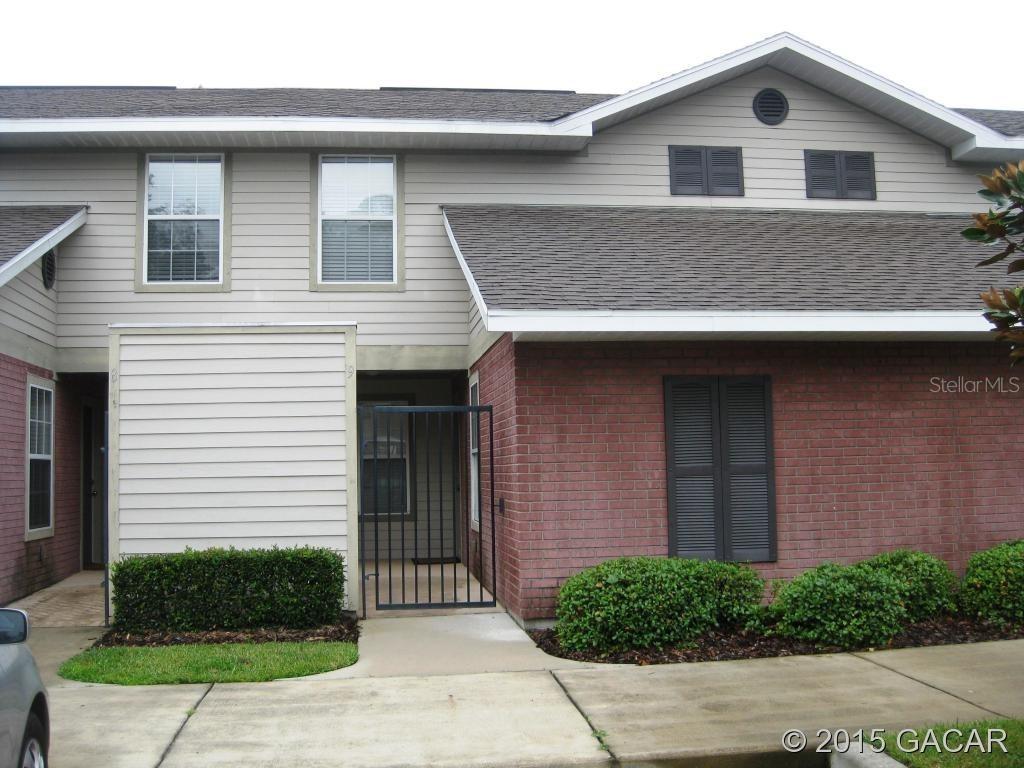 1215 NW 55th St #9, Gainesville, FL 32605